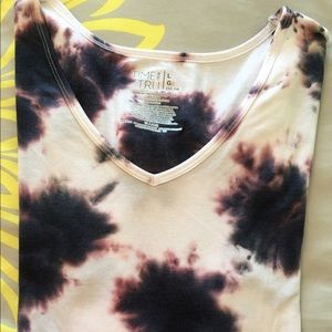 Time and Tru Tie Dye T-Shirt Long Sleeve